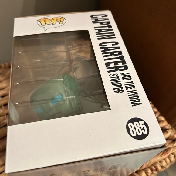 New MARVEL Captain Carter and the Hydra Stomper Funko Pop # 885 What If…? - Picture 8 of 11